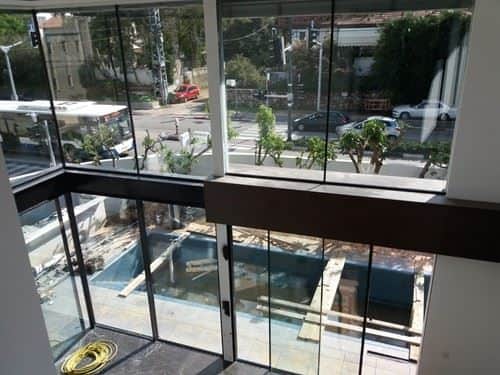 ניקוי חלונות בתים פרטיים - כנסו להמשך קריאה